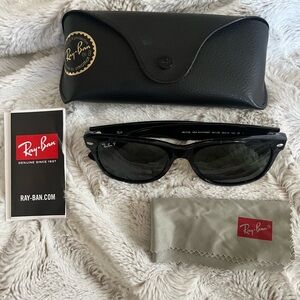 BRAND NEW Ray Bans